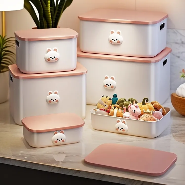 收纳盒桌面零食玩具杂物卡通客厅家用带盖小置储物筐整理箱子