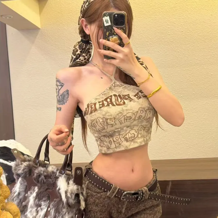 龙牙童推荐【涂鸦街头】辣妹修身吊带通勤短款性感夏季复古印花背心