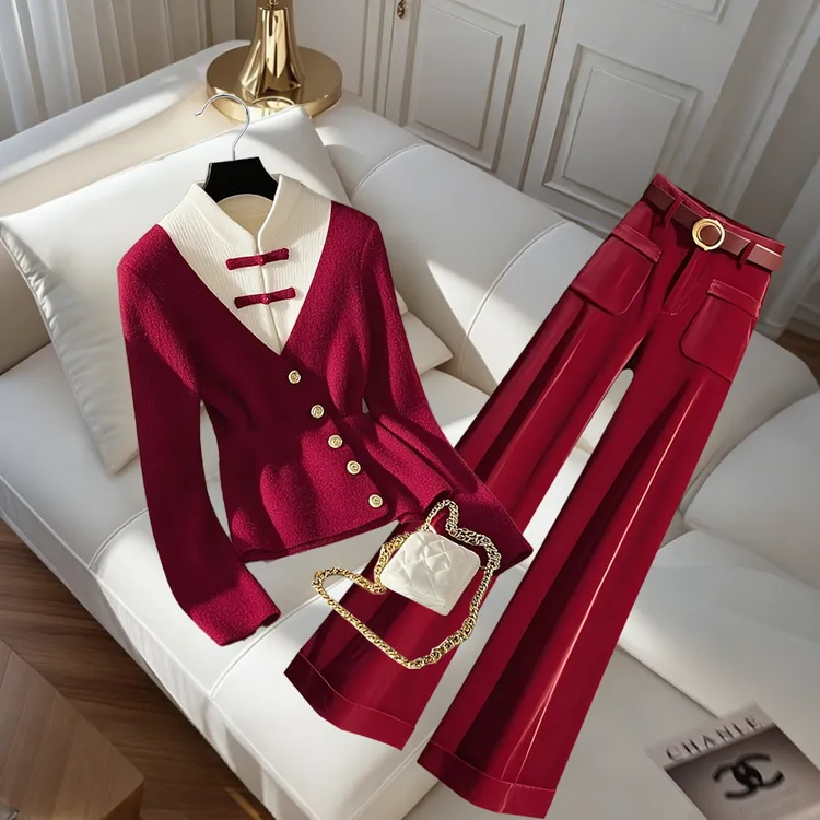 2025穿搭一整套新中式本命年高级感气质针织衫时尚百搭直筒裤女装
