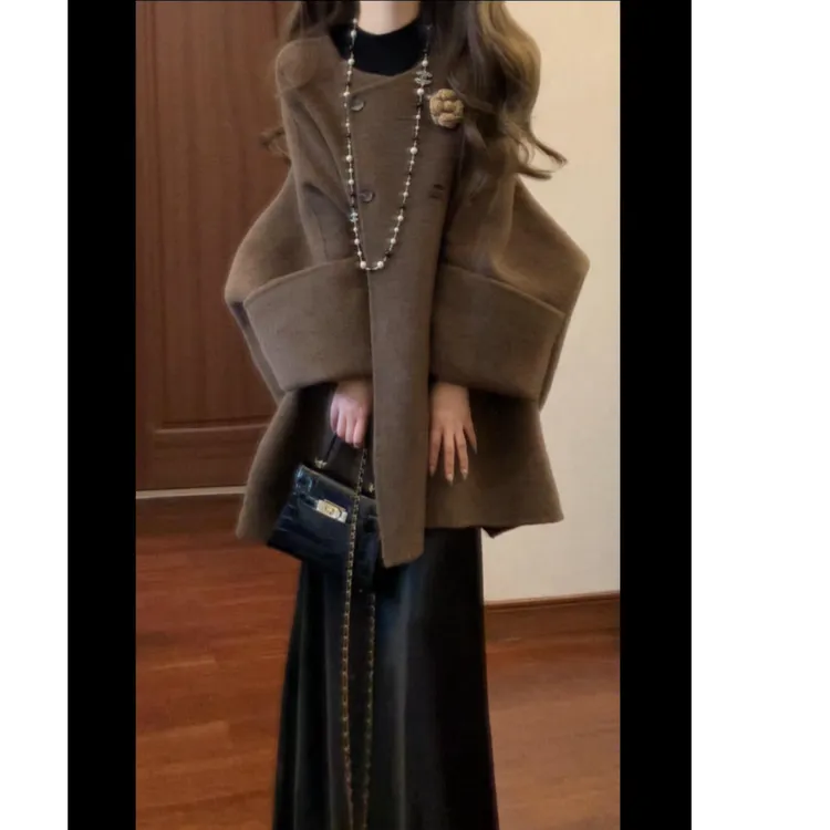 2025秋冬新款韩系廓形毛呢慵懒感时髦外套搭高腰显瘦半身裙套装女