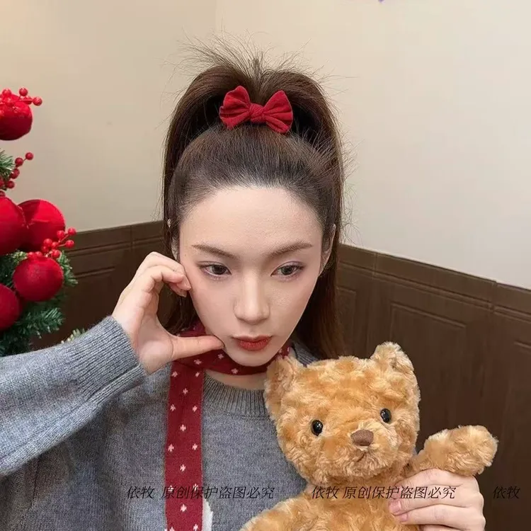 依牧新年圣诞木耳边蝴蝶结头绳氛围感喜庆扎发圈不伤发毛巾圈发绳