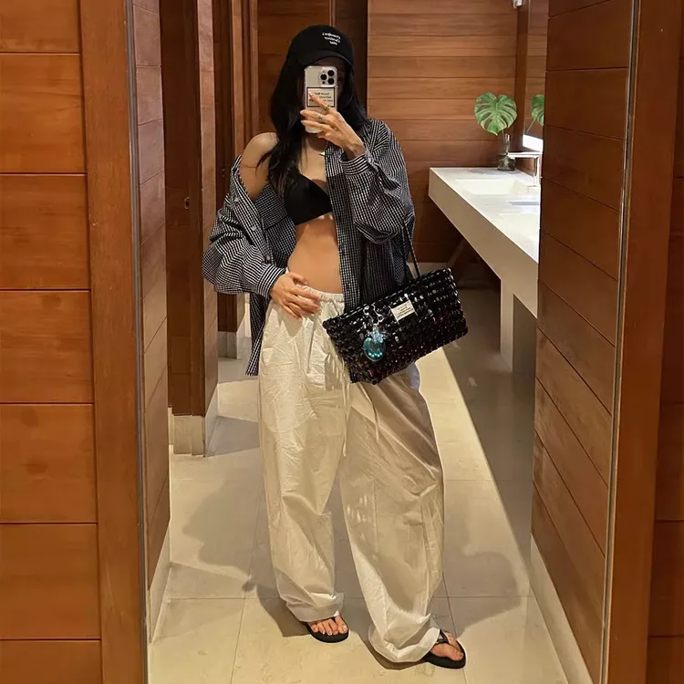 蓝色格子长袖衬衫女春季2025新款衬衣宽松休闲薄款外套设计感上衣