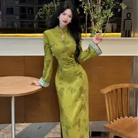 LHMknk1画报夫人原创自制高级秋冬麂皮绒显白新中式文艺旗袍 蝶绿