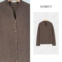 JIUNCCY【木槿】100美丽诺羊毛正反针肌理花纹木扣毛衣开衫52YZZ141