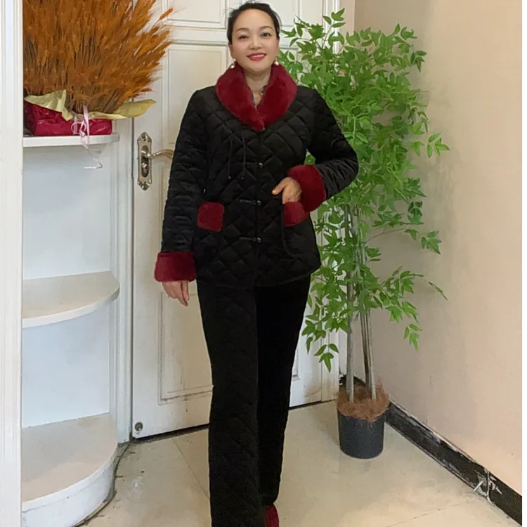 妈妈装棉衣棉袄套装加绒加厚家居服修身洋气保暖时尚冬季新款减龄