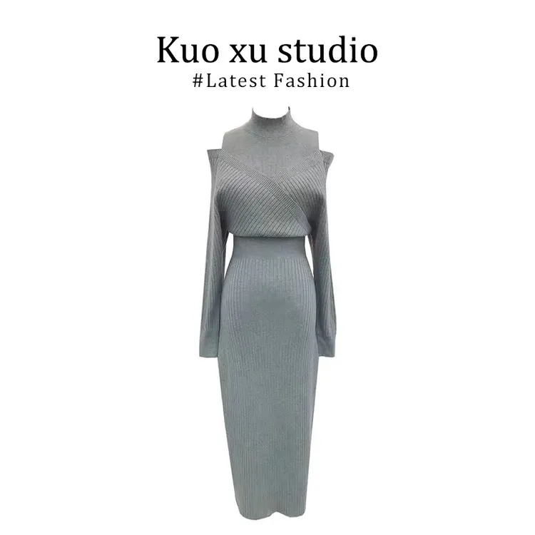 2024新款女士秋冬季小众设计感露肩假两件长裙气质收腰针织连衣裙