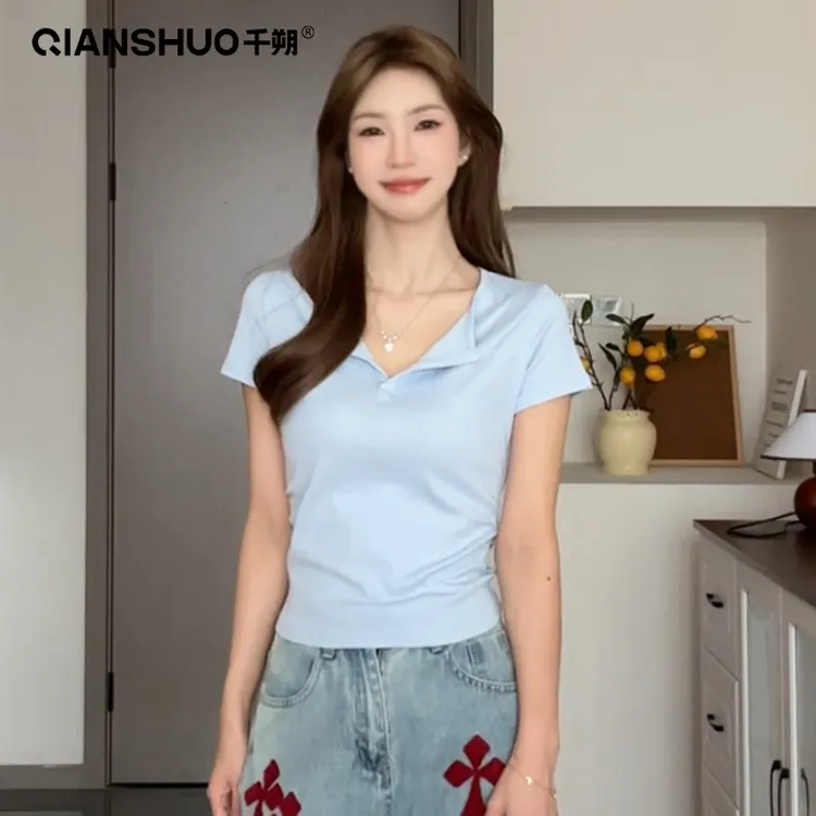 千朔V领设计感纯色正肩短袖t恤女夏季辣妹修身显瘦打底上衣百搭