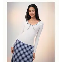 Hollister25秋季新款甜美修身蕾丝系带正肩长袖T恤女装339-5253