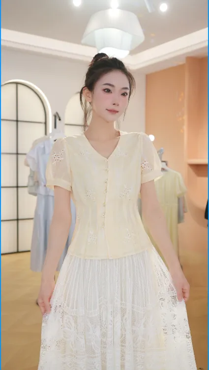 【赠送运费险】Z8316夏衬衣女士高端时尚洋气百搭宽松拼接小衫女