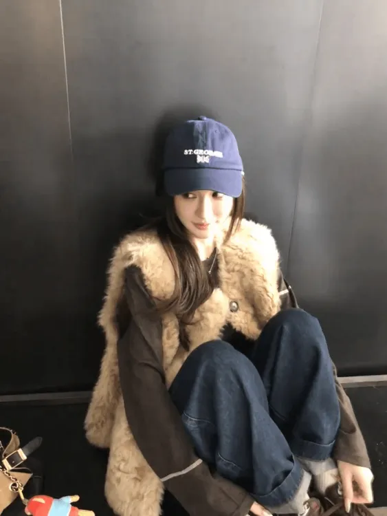 人造皮草 “欧尼马甲'2025秋冬季放羊羔毛皮草马甲立领马夹