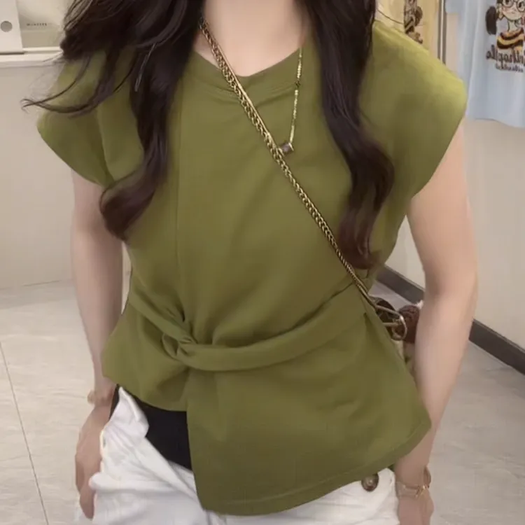 夏季新款飞飞袖掐腰扭结开叉下摆T恤女2025夏季新款显瘦圆领上衣