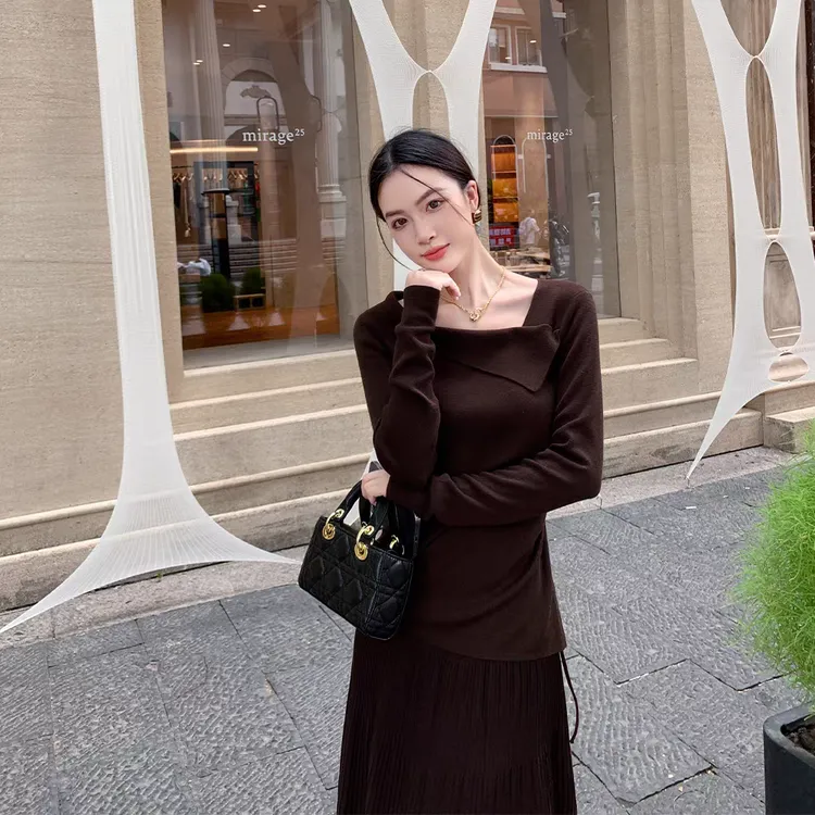 不规则斜领长袖上衣女秋装2025秋季新款修身显瘦上衣半身裙两件套
