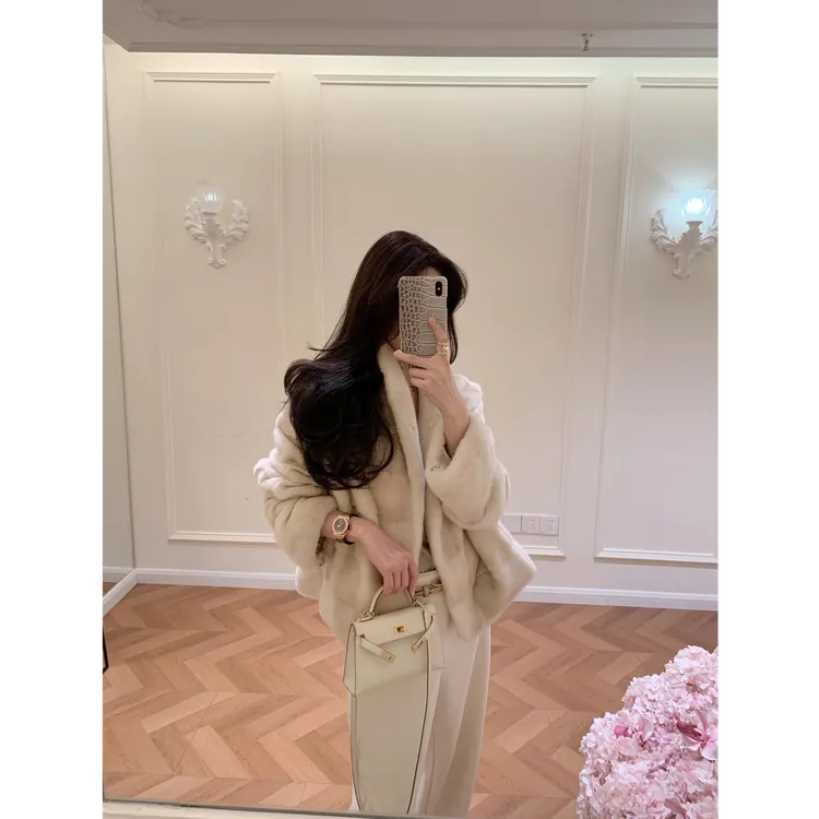 2026款贵妇千金高级进口天鹅绒仿貂皮大衣外套女短外套长裤套装