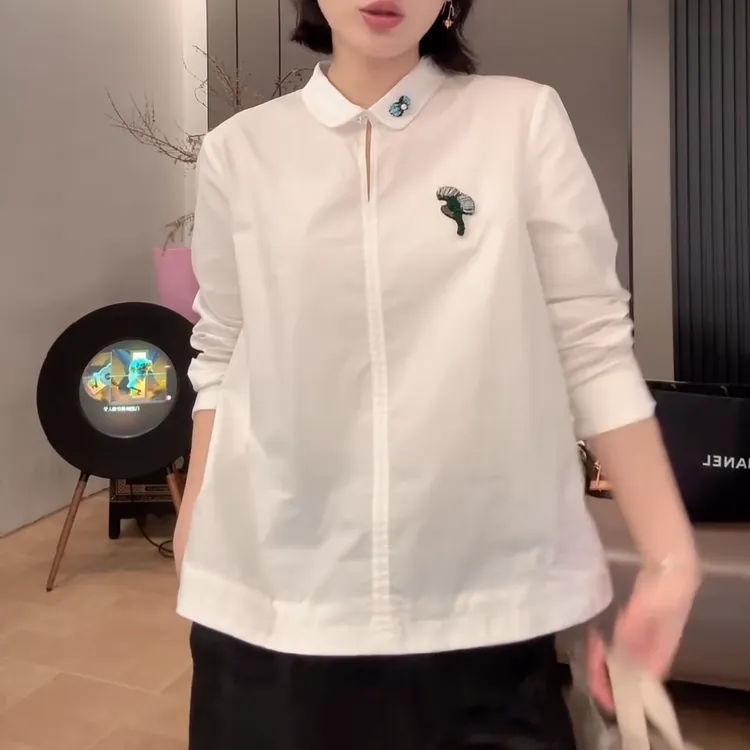 【白月光】新款刺绣小蝴蝶衬衣轻奢高级感长袖小众白衬衫LK2506550