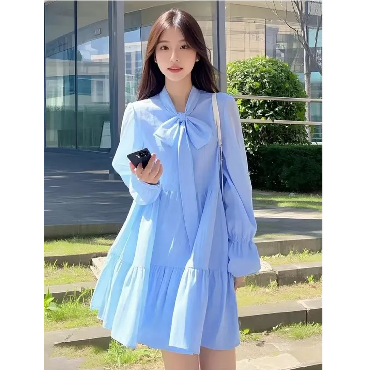蓝色喇叭袖连衣裙女2025新款爆款高知穿搭小洋装知识分子裙子