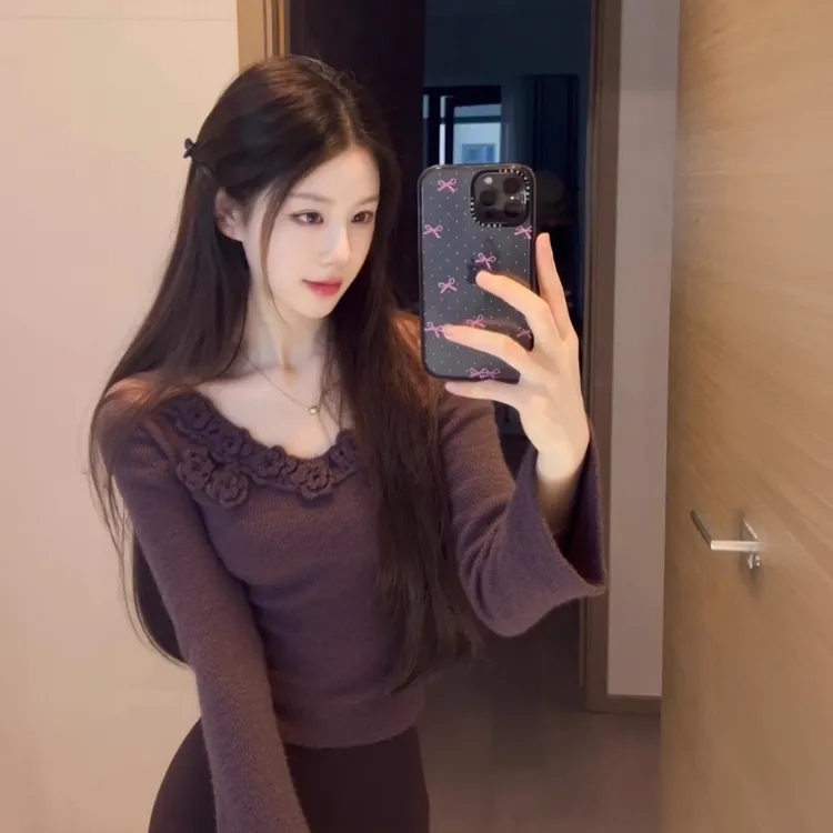 法式v领紫色立体花朵长袖针织衫女秋冬设计感修身内搭打底衫上衣