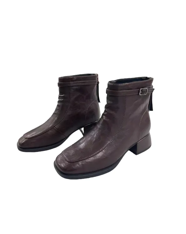 A 9911-2  纯色  设计感  街头  休闲  百搭  短靴