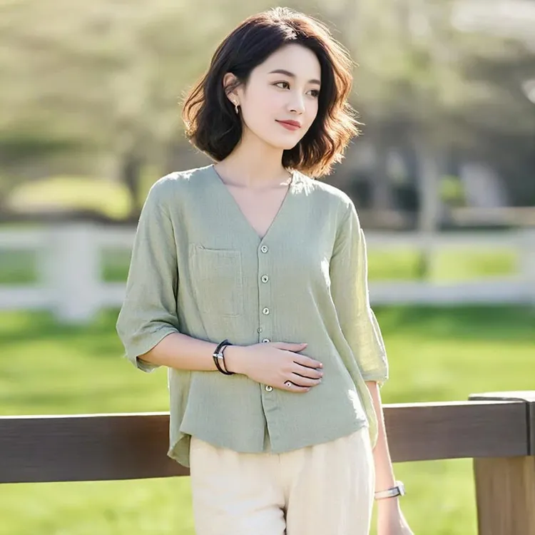 高级感时尚浅绿色衬衫女2025秋季新款显瘦气质百搭女士五分袖衬衣
