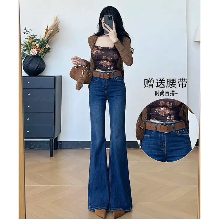 乔栈秋冬新款加绒蓝色设计感小个子微喇牛仔裤女2025修身显瘦喇叭
