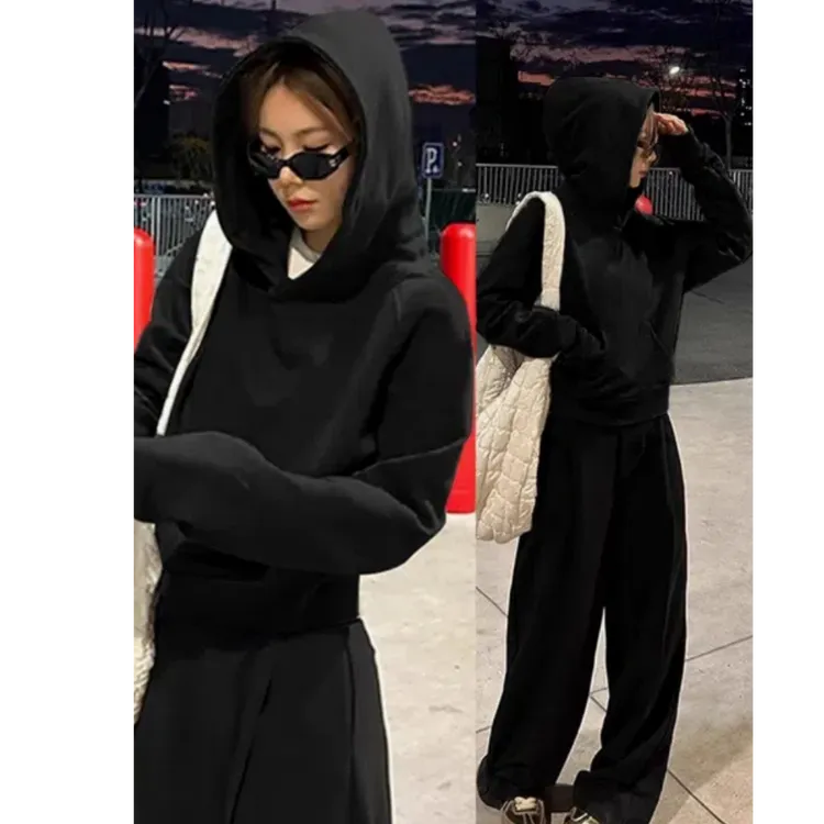 黑色短款卫衣女秋冬连帽修身收腰上衣短内搭韩系叠穿深秋穿搭
