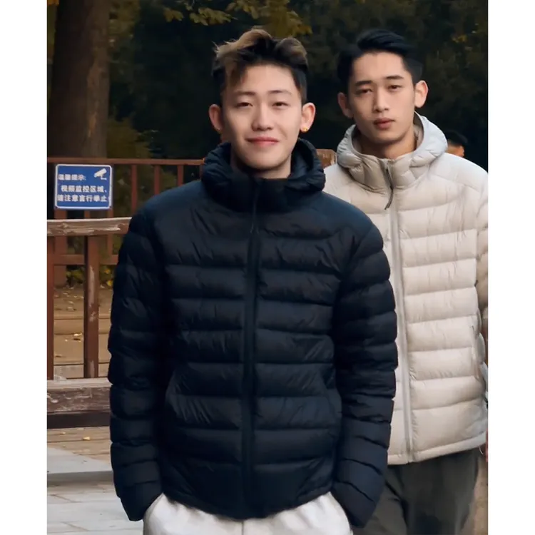 黑色美式连帽排骨羽绒服男冬季短款轻薄cleanfit户外保暖运动外套