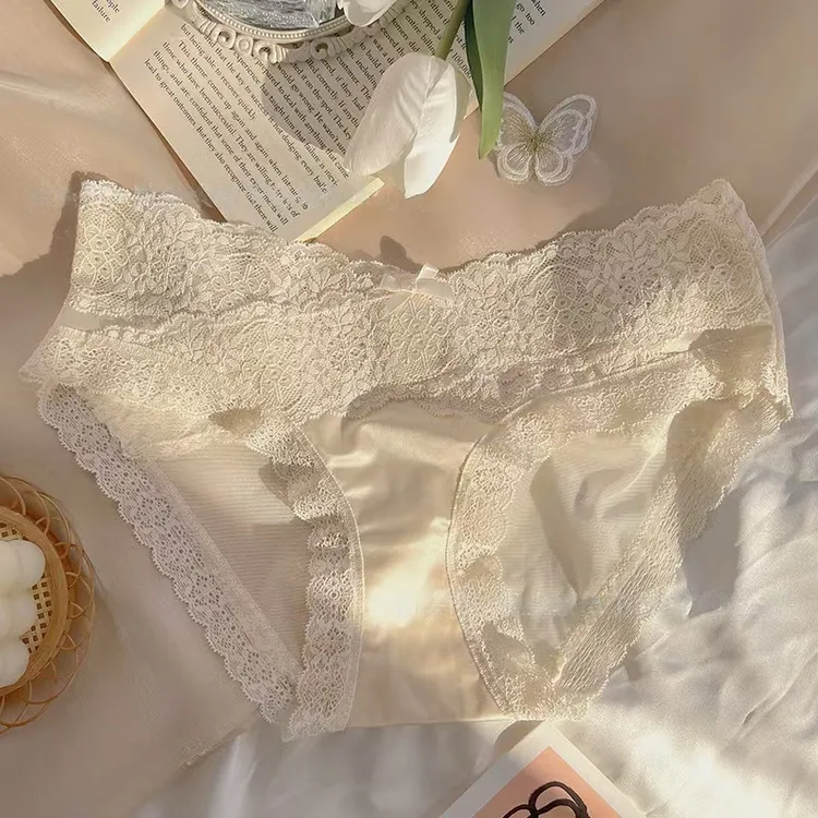法式纯欲风蕾丝内裤女低腰无痕网纱透气薄款性感三角裤夏季新款