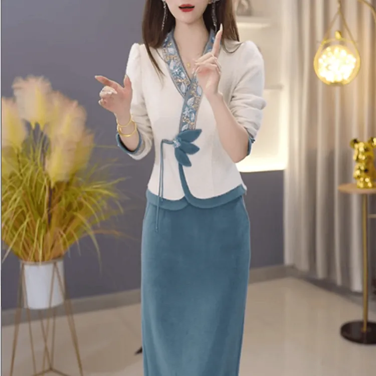 B996【上衣+半身裙】2025冬季新款时尚加绒厚款保暖新中式套装裙
