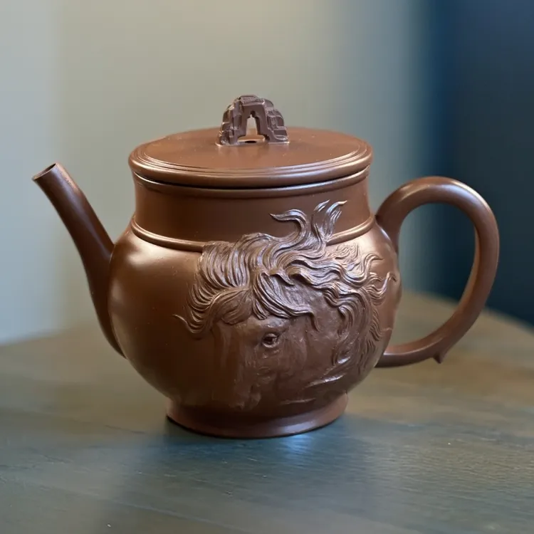 十二生肖 马壶 230cc内推球孔堆雕工艺坭兴陶手工制作