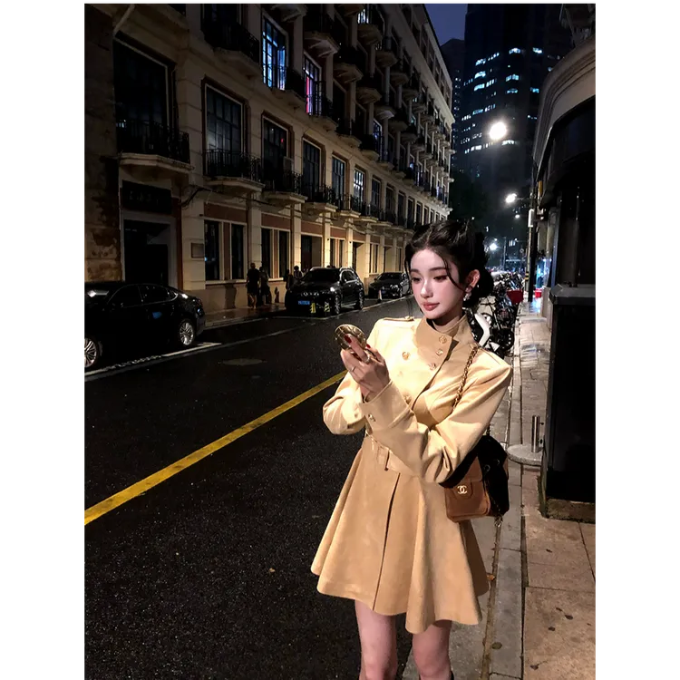 英伦风立领连衣裙女秋季拼接格子翻领收腰A字裙配披肩外套两件套