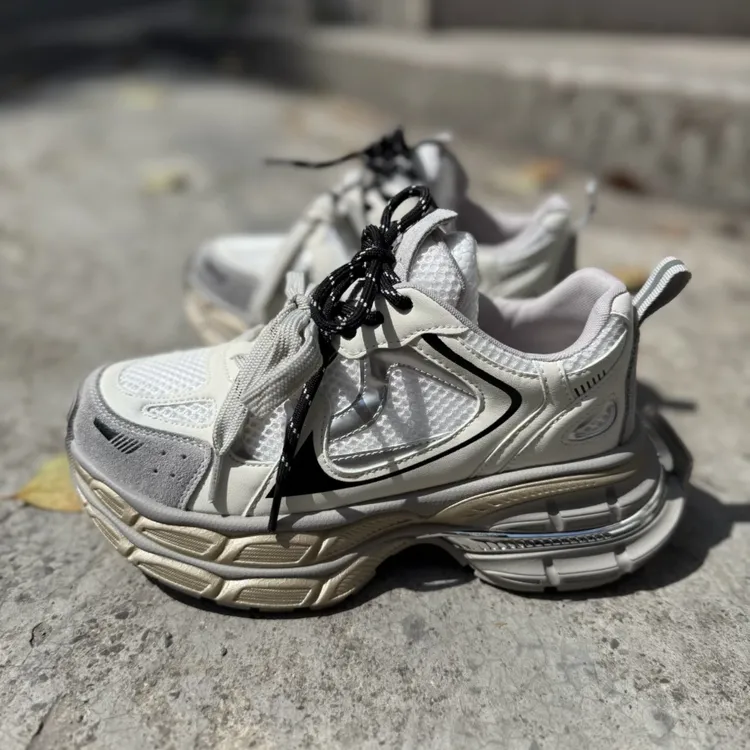 厚底透气老爹鞋女拼色双层底增高运动休闲鞋时尚百搭轻便网面女鞋