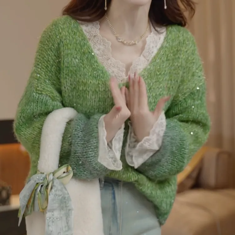 慵懒风V领扎染宽松针织上衣+法式复古蕾丝衫LK2507042