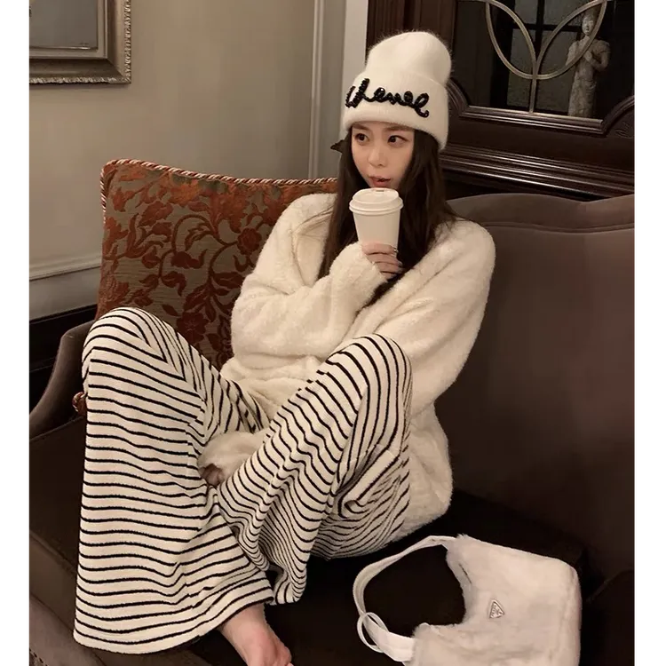 毛巾条纹阔腿裤女秋冬加绒加厚垂感高腰显瘦遛弯慵懒感休闲拖地裤