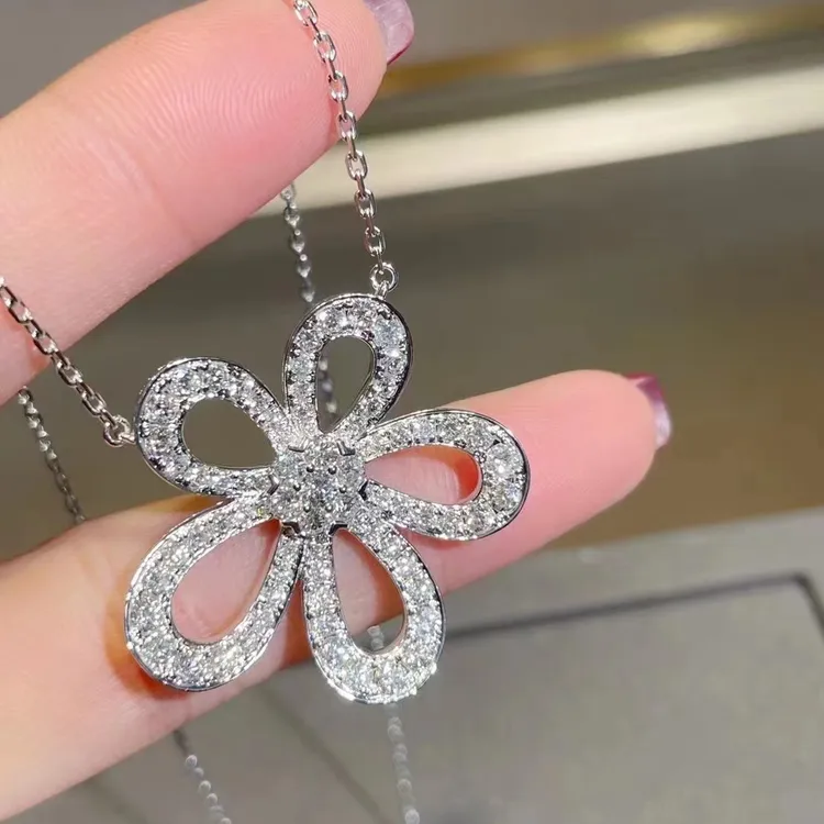 MeiZuo珠宝·18k白金钻石项链【满钻格桑花】大花五瓣花气质轻奢时尚