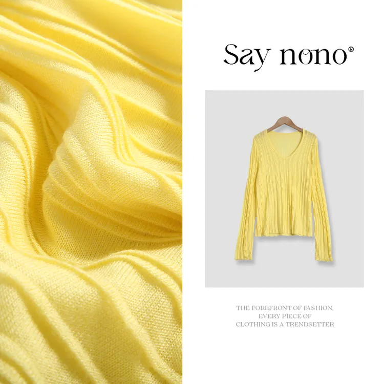 Saynono【懒猫nono】羊毛桑蚕丝混纺V领竖坑条针织衫/SZ25923