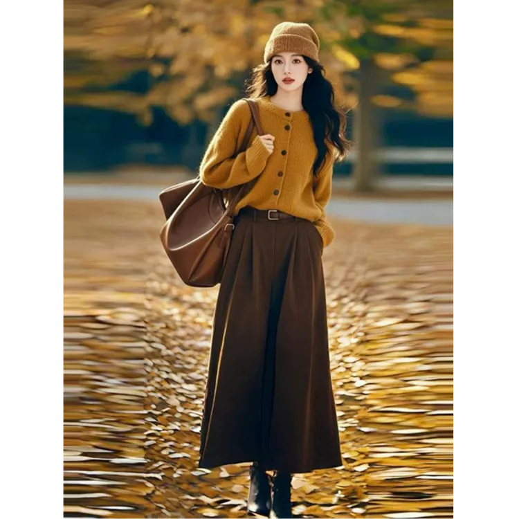 秋季女装搭配一整套韩系穿搭时尚高级感梨形身材独特针织毛衣套装