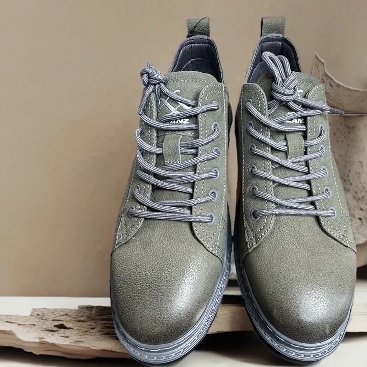 男士新款时尚休闲鞋男士舒适商务板软底运动板鞋低帮真皮男鞋