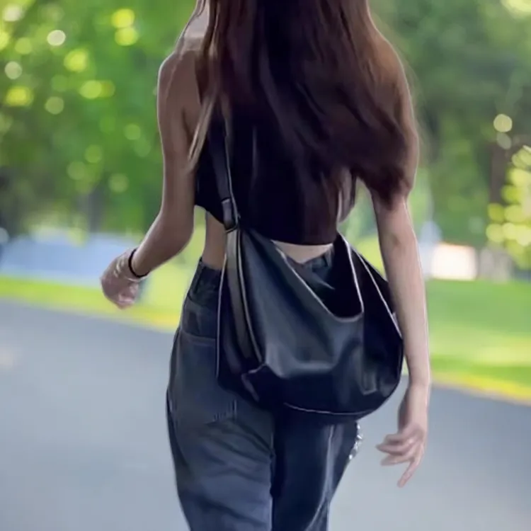 大容量托特包包女软皮休闲百搭慵懒风通勤包上班通勤单肩斜挎包