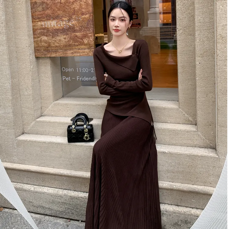 美拉德不规则设计款上衣女2025秋季新款显瘦修身上衣半身裙两件套