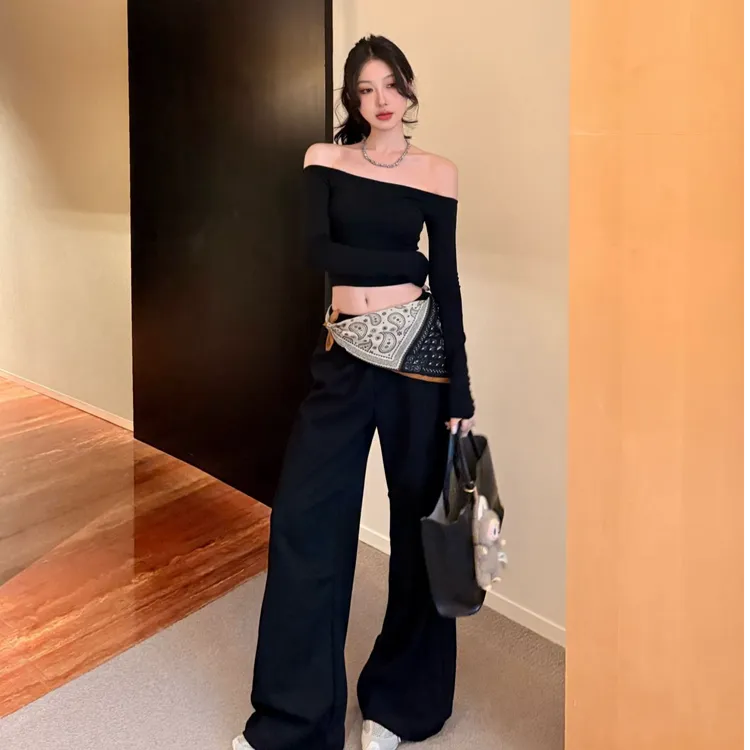 2025夏季新款辣妹风纯欲风气质时尚休闲风时尚套装设计师黑色高腰