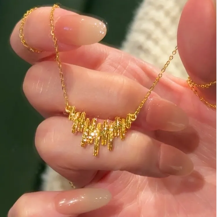 卡柒 铜合金项链 碎冰冰律动音符项链女轻奢气质高级感精美锁骨链