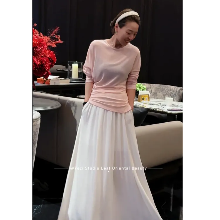 【摩卡慕斯】百百羊.毛裸感亲肤连裁蝙蝠袖收腰罩衫上衣25316010