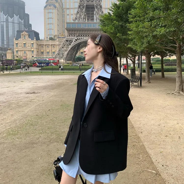 灰色高级感西装2025年新款春秋上衣宽松版外套女百搭显瘦西服