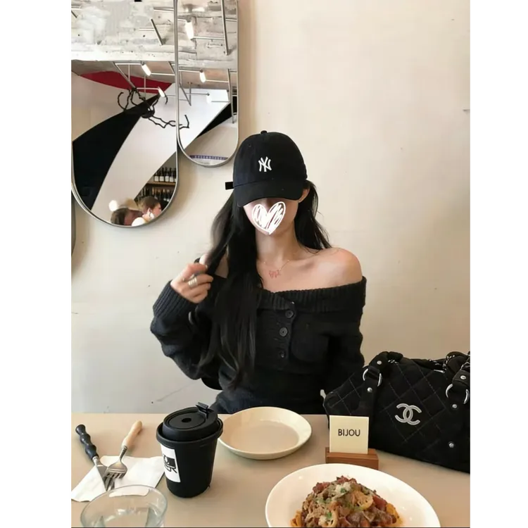 韩系高级感气质一字肩针织衫秋纯欲辣妹独特露肩上衣D1091