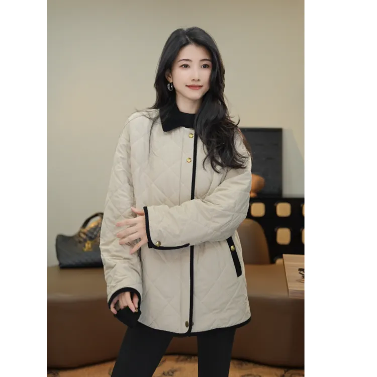 小乖逃加厚外套卡其棉服外套菱格方格黑色高领外套排扣 TS8064