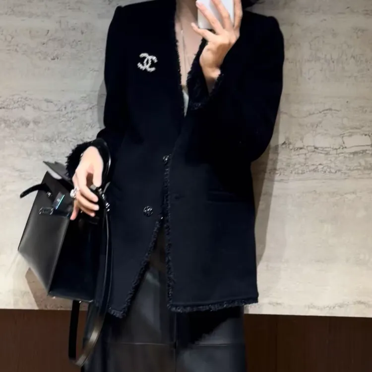 TANTAN 显瘦气质轻奢V领秋冬毛呢外套3992