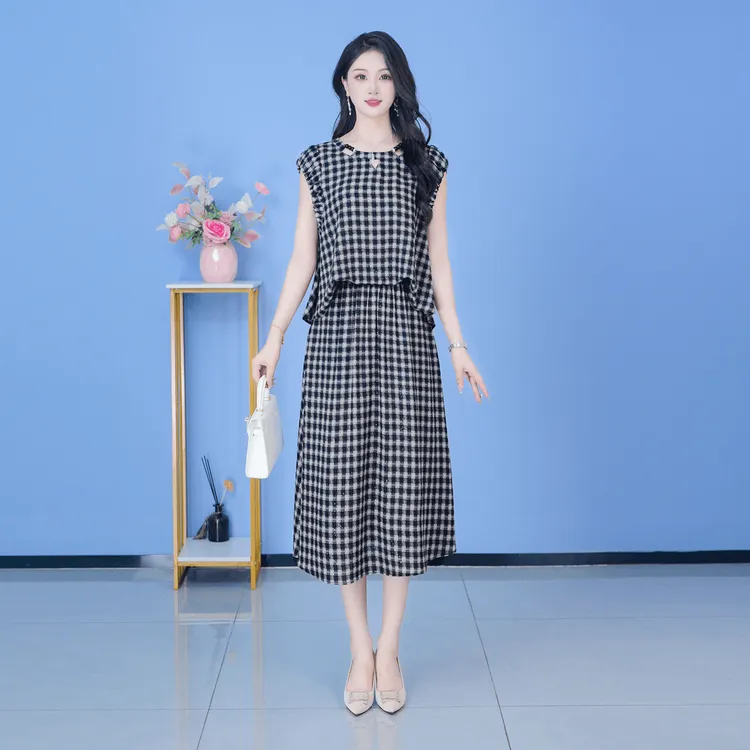 时尚格纹套装裙女2025夏季新款优雅减龄洋气无袖上衣半身裙两件套