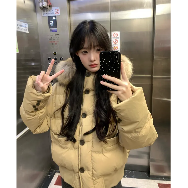 卡其色棉服女冬季新款毛领连帽长袖纽扣保暖加厚韩版宽松百搭棉衣