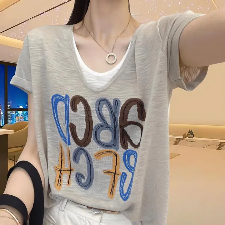 气质字母印花假两件t衫女2025夏新款休闲大码短袖V领宽松上衣