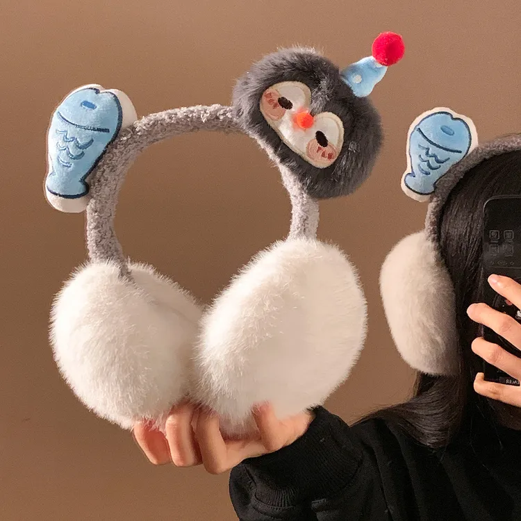 毛茸茸企鹅小鱼耳罩女冬季可爱卡通保暖毛绒防风防寒护耳包耳暖套