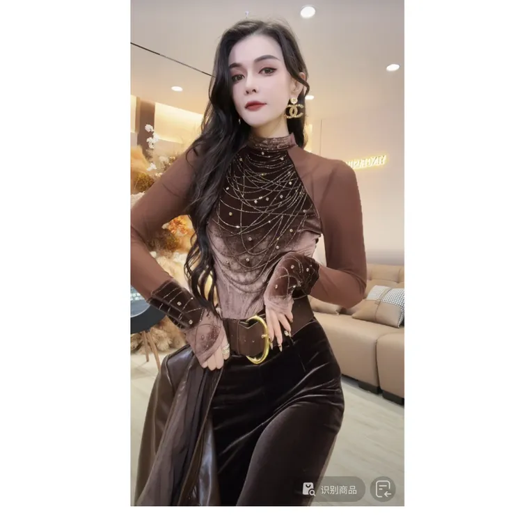 【YING FASHION】莹老板-时尚气质链条钻丝绒拼纱上衣 8021020 375